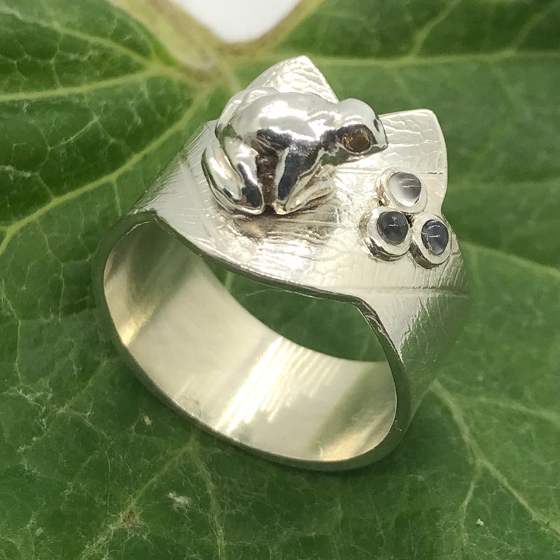 Frog & Lilypad Ring