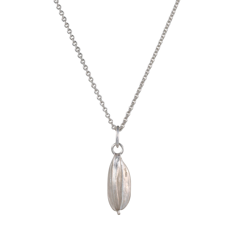 Agapanthus Pendant with chain
